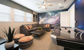 Luxury Contemporary Style Villa on Encore Resort at Reunion, Orlando Villa 4397